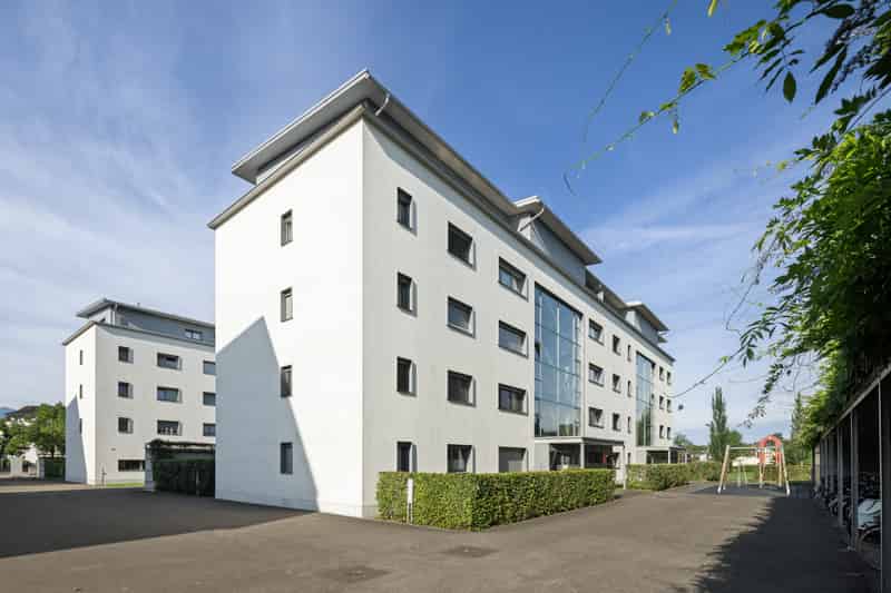 Seitenansicht der Frontfassade ?
