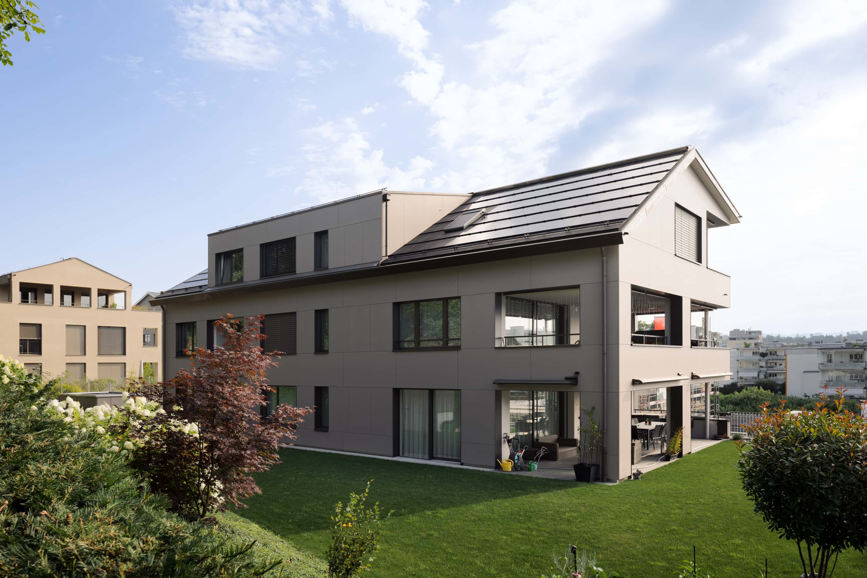 Fassade von der Rückseite des Gebäudes