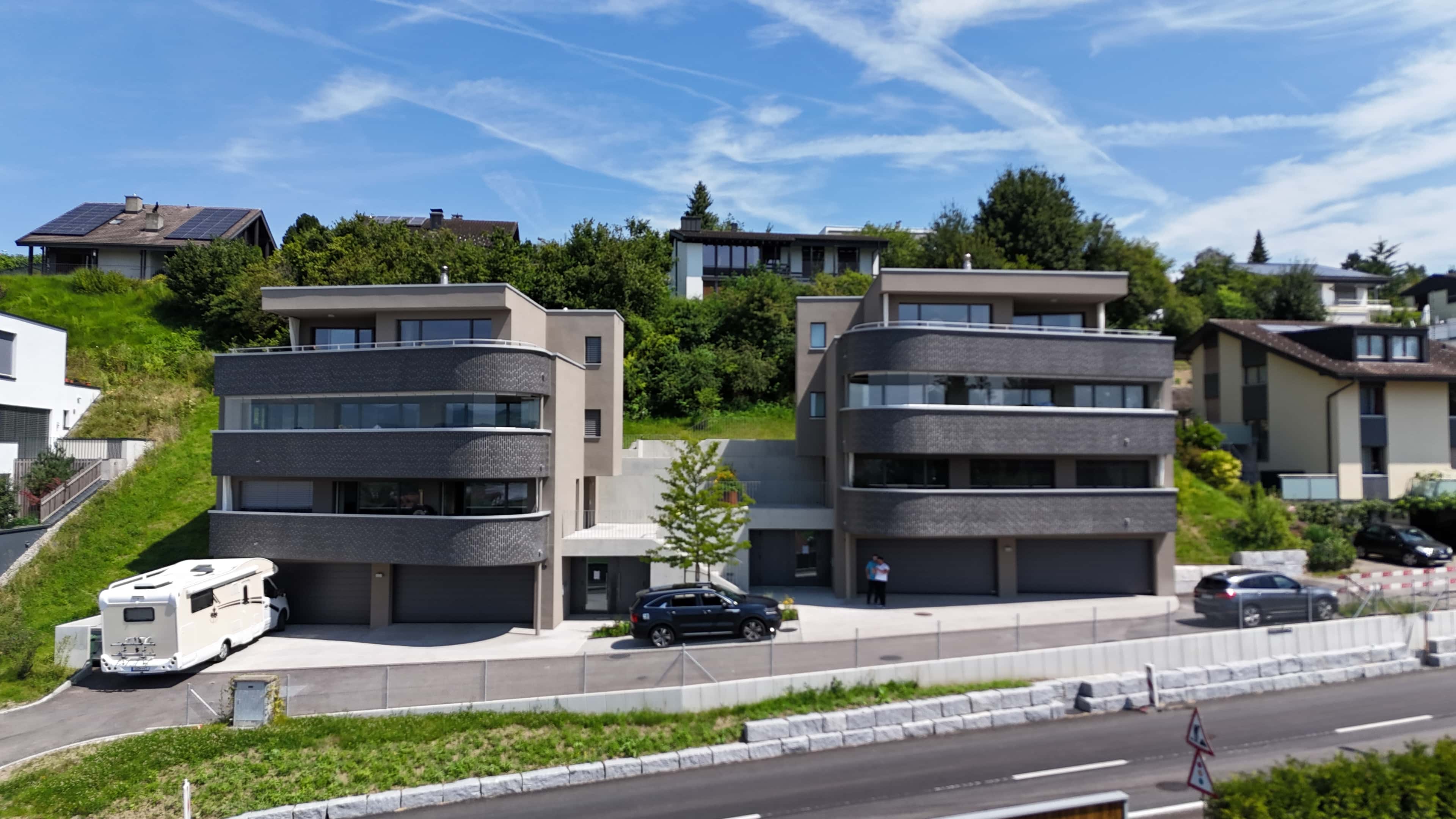 Frontfassade des Gebäudes